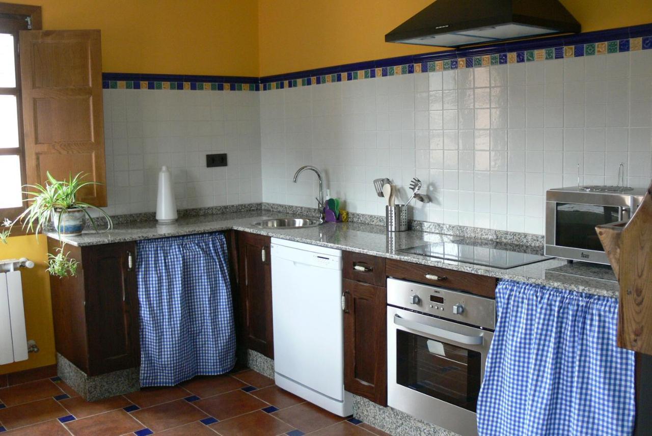 Apartamentos El Valledor Tremado Luaran gambar